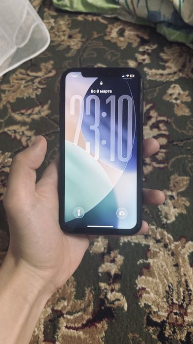 Продам айфон 11 128гб