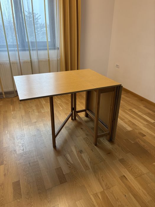 Masă pliabilă lemn masiv 180x75 cm, foarte solidă, ideală spatii mici/medii