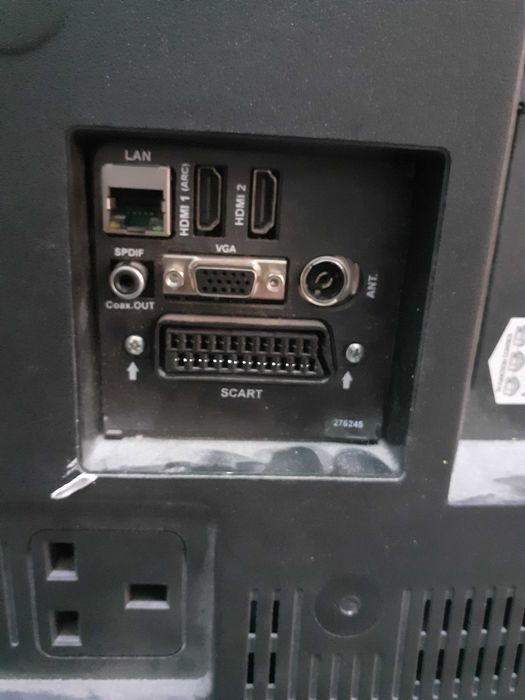 TV FINLUX 32FLYR160DC - FHD за части