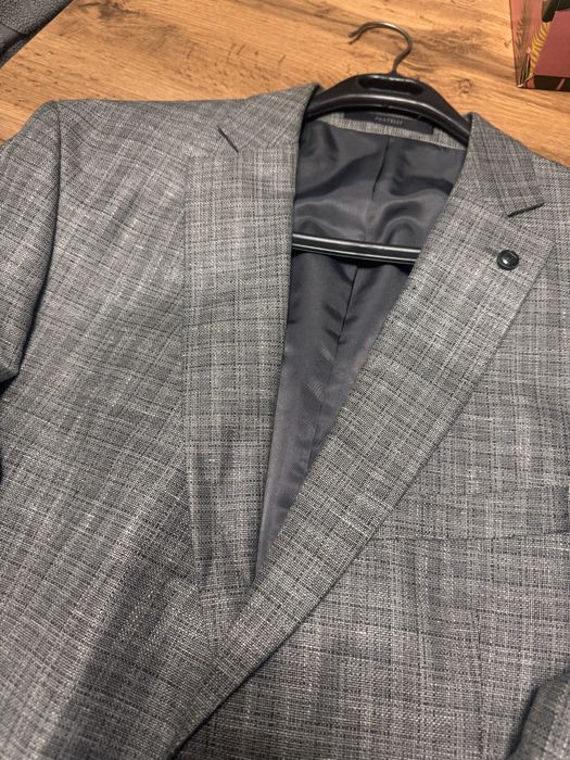 Продается мужской джемпер и пиджак