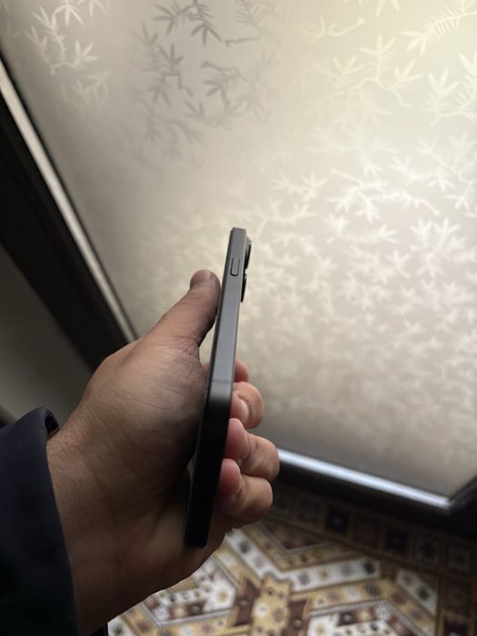 iPhone 15 128Gb impecabil + 2 huse mobilfox