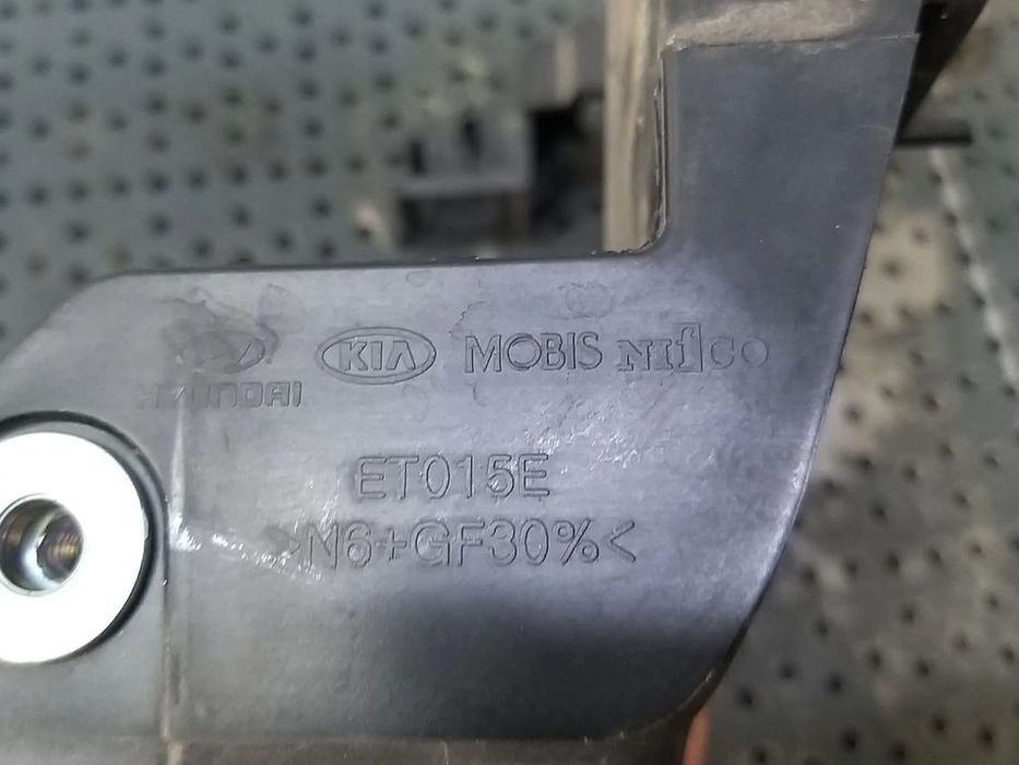 Suport far dreapta kia ceed 2 jd et015e
