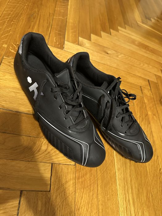 Ghete fotbal iarba Kipsta marimea 47, lungime talpic 30 cm