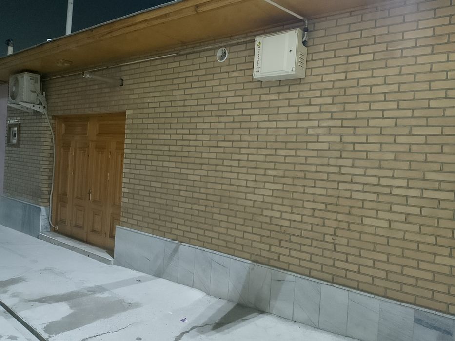 Hovli, 1.1 sotixli, Tayyor uy, sotiladi.