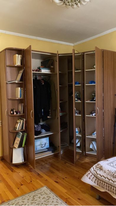 Продаётся спальный гарнитур