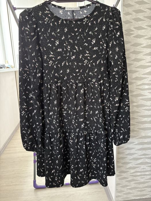 Продам платья  хорошего качества