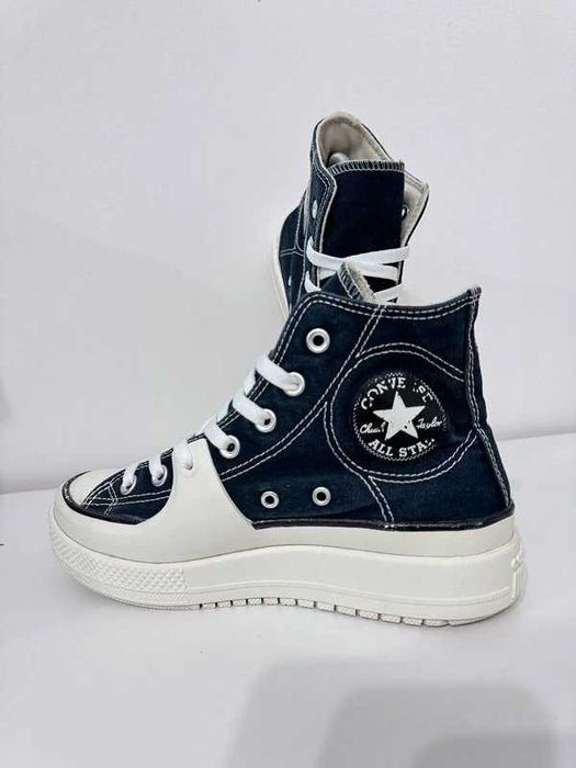 Tenisi cu platforma Converse