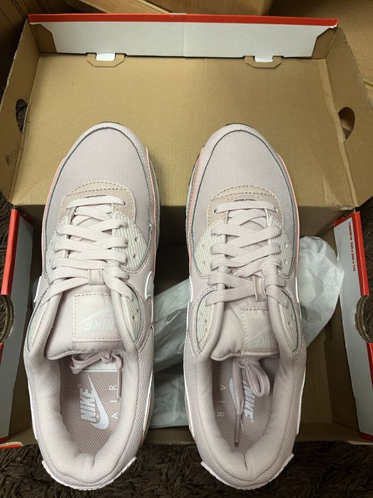 NIKE аir max в бебешко розово