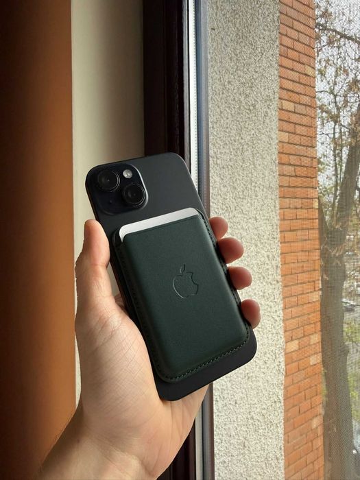 Portofel magnetic pentru iPhone – MagSafe