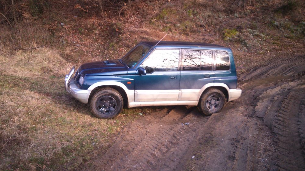 Suzuki Vitara 2.0 D НА ЧАСТИ