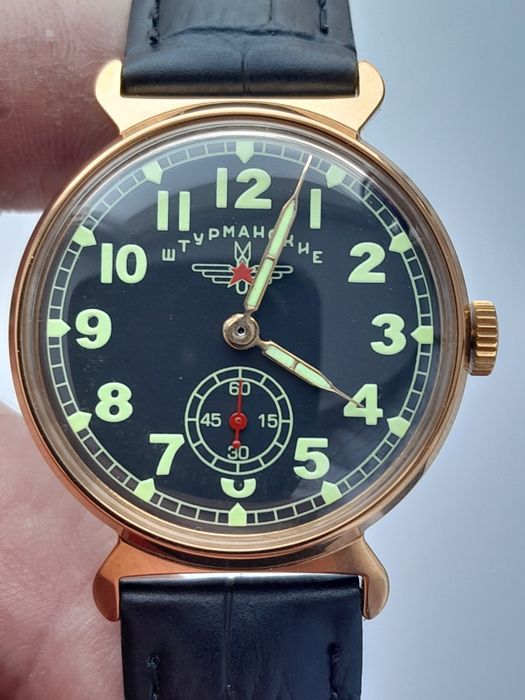 Продам позолоченные часы СССР