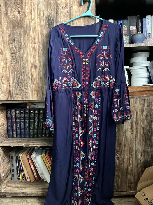 Продам платье новые