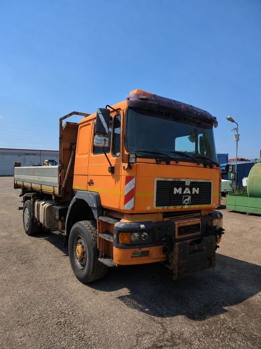 Camion MAN 4x4 Basculabil pe 3 parti