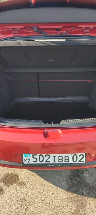 Продам автомобиль Киа Сид! Срочно!