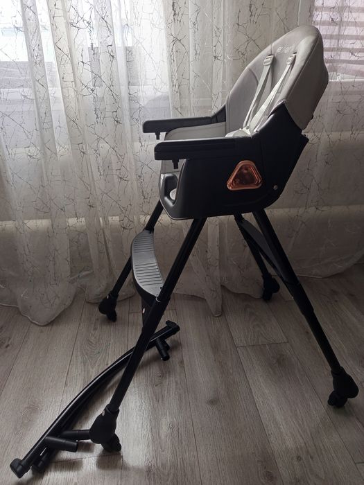 Продам, стульчик-трансформер для кормления