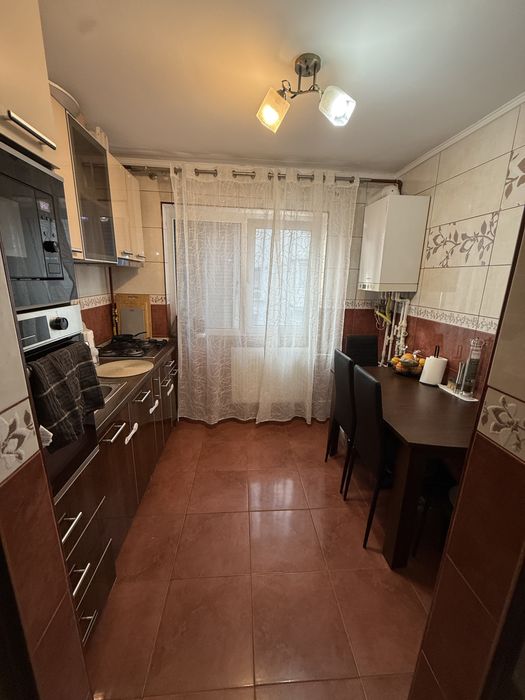 Apartament 3 camere