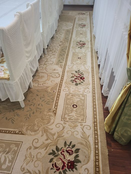 Продам ковры в хорошем состояние,2ковра