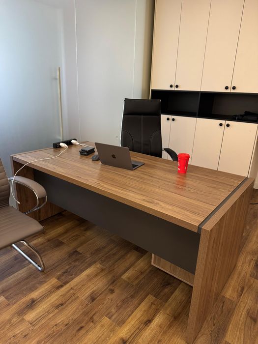 Офисные столы/стулья