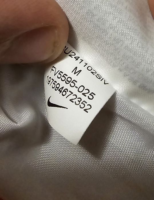 Nike Air max горнище M размер