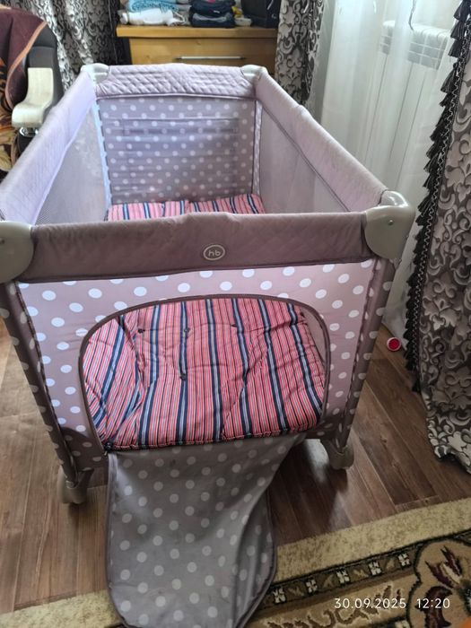 Срочно Продам манеж в отличном состояний