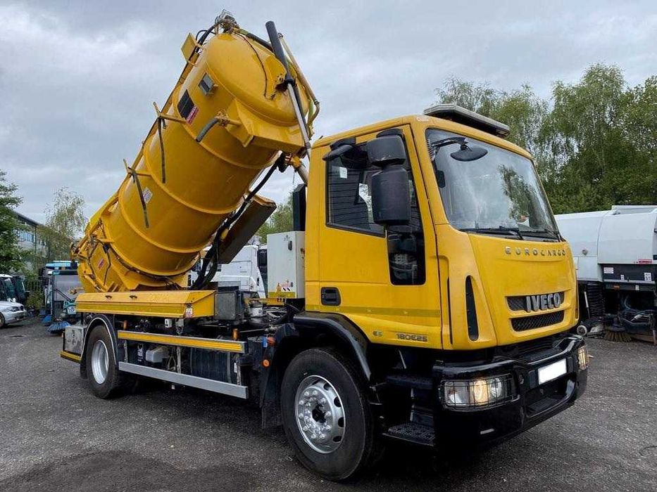 Autoutilitară Combinată Vidanjă + Womă Iveco Eurocargo 2016