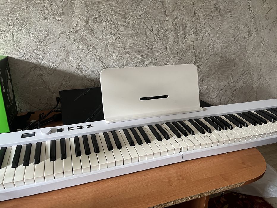 Цифровое пианино Konix PJ88C