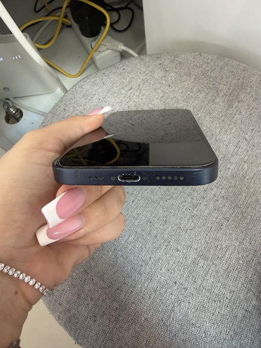 Iphone 12 ,fara defecte,functional