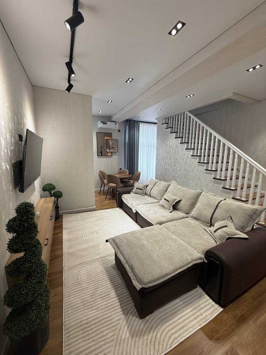 ул.Ш.Руставели Южный ЖК Moderno 3-комн-дуплекс 11-12/12 100 м² 2 с/у