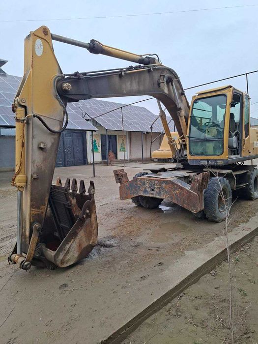 Экскаватор JYL 615 E