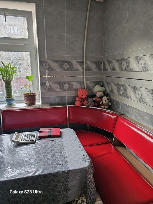 Продаётся 3х комнатная большая квартира в районе Арбат