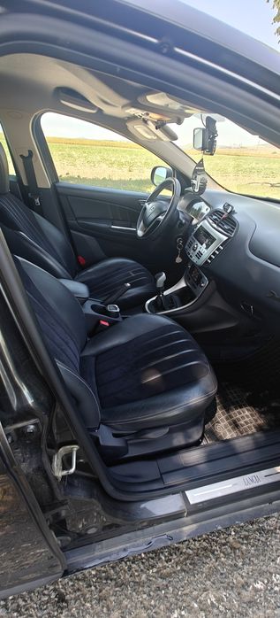 Lancia Delta 3 . An 2009 . Benzina . 84.000 km