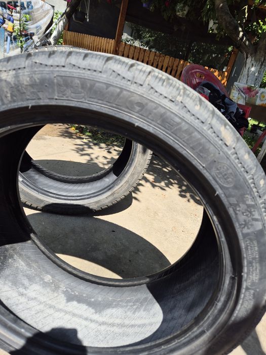 Anvelope m+s 245/40 r19