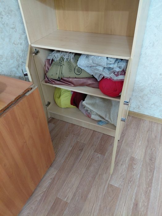 Продам шкаф б.у. в хорошем состоянии