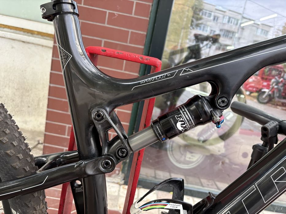 Trek Superfly 100 SL Carbon 29er L
