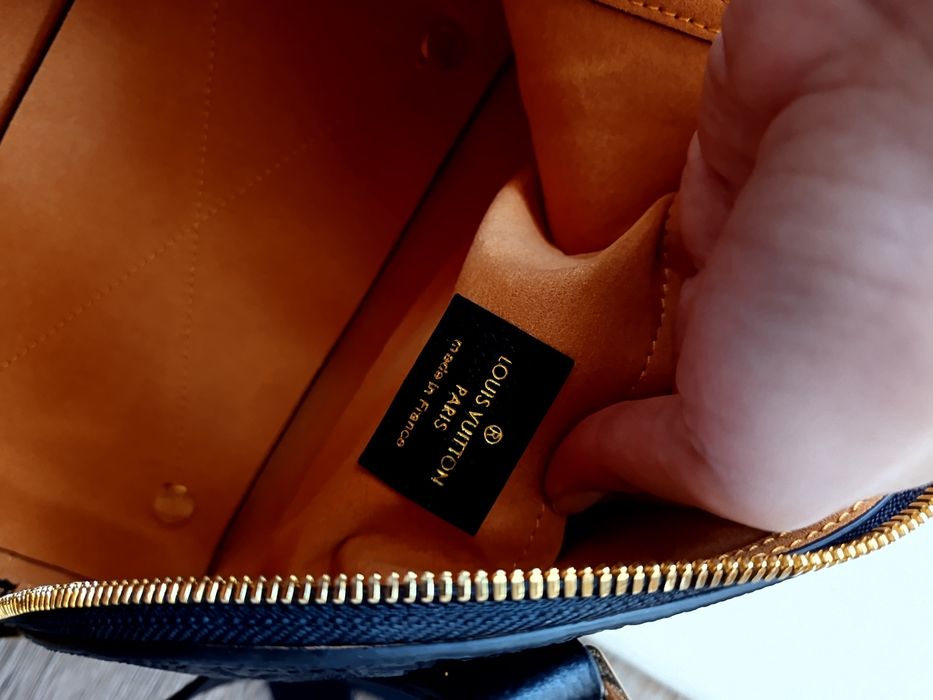 Louis Vuitton Alma Neo