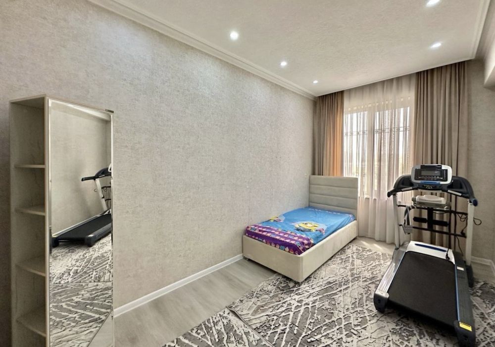 Сдается 3-х комнатная квартира на 6-этаж