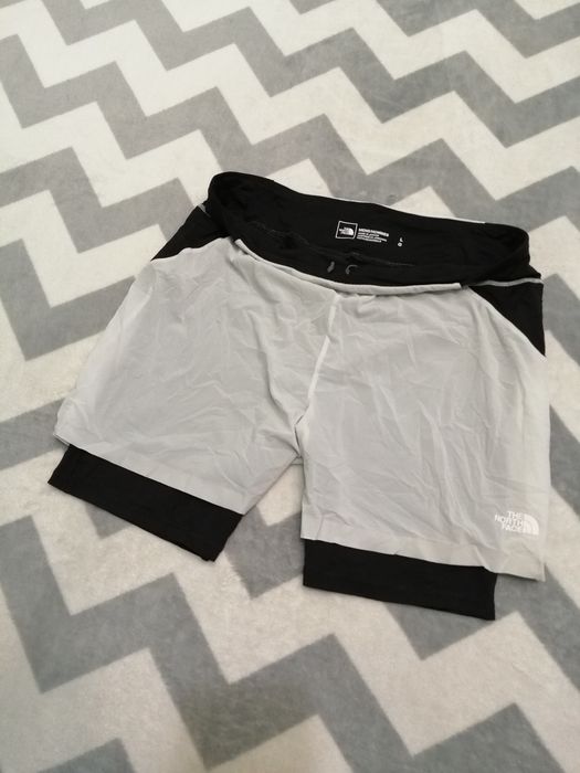 THE NORTH FACE pantaloni scurți 2in1 bărbați TOP originali alergare RUNNING | mărimea L | transport GRATUIT‼️FAN Courier
