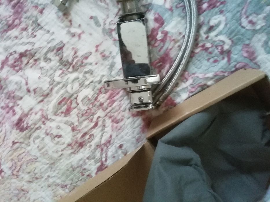 Продавам Кран/смесител за вана с тесен процеп - за масажен ефект