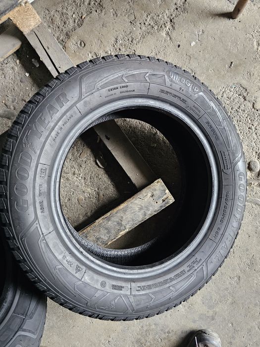 4 anvelope iarna 195 65 15 Goodyear 2022 6.3mm