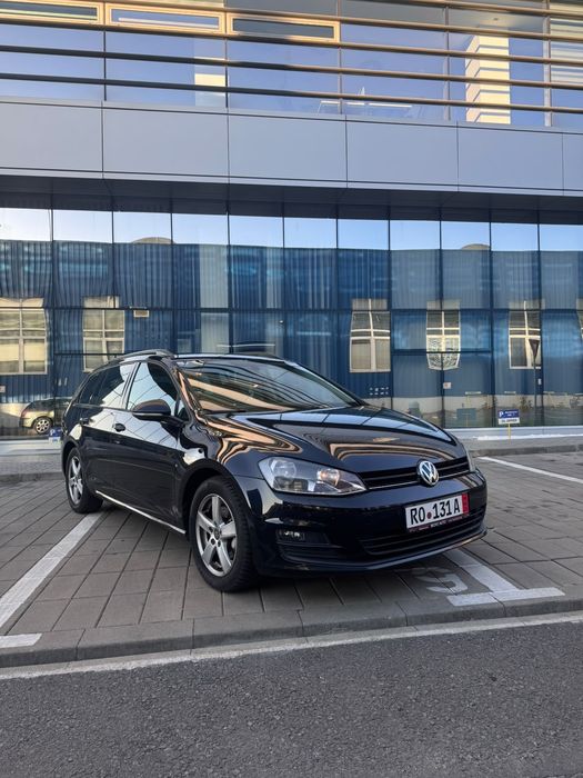 VOLKSWAGEN Golf 2014