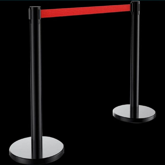 Ограждение с видвижной лентой