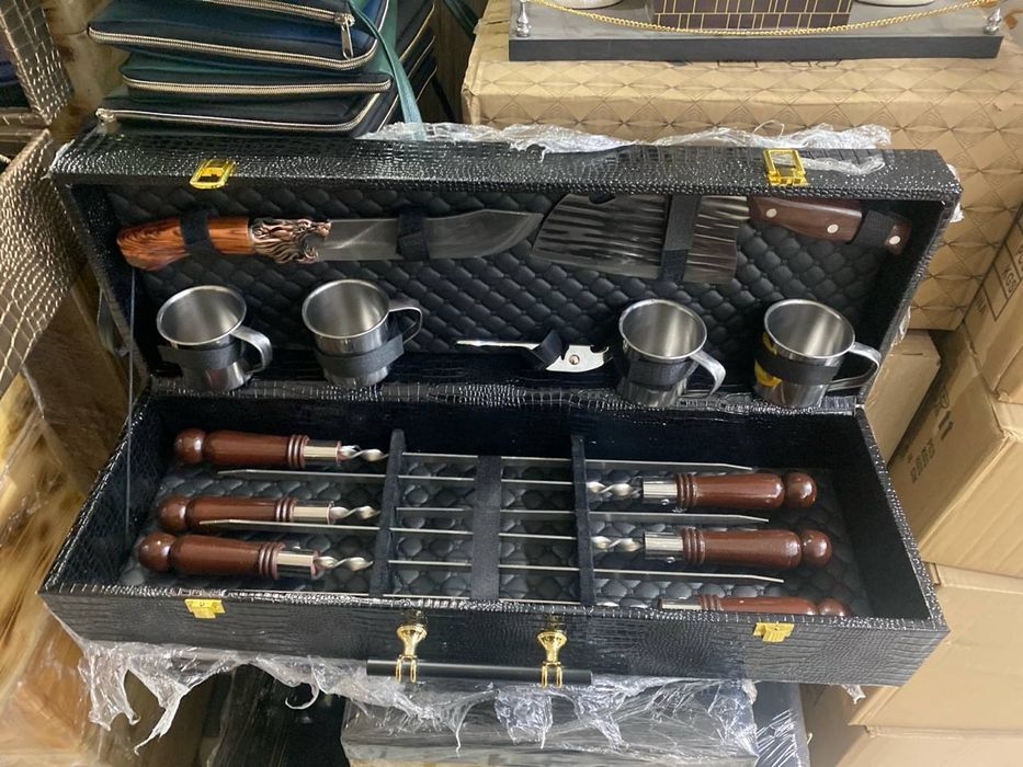 Шашлычный набор для охота 
Шашлычный набор подарочный для охоты на пик