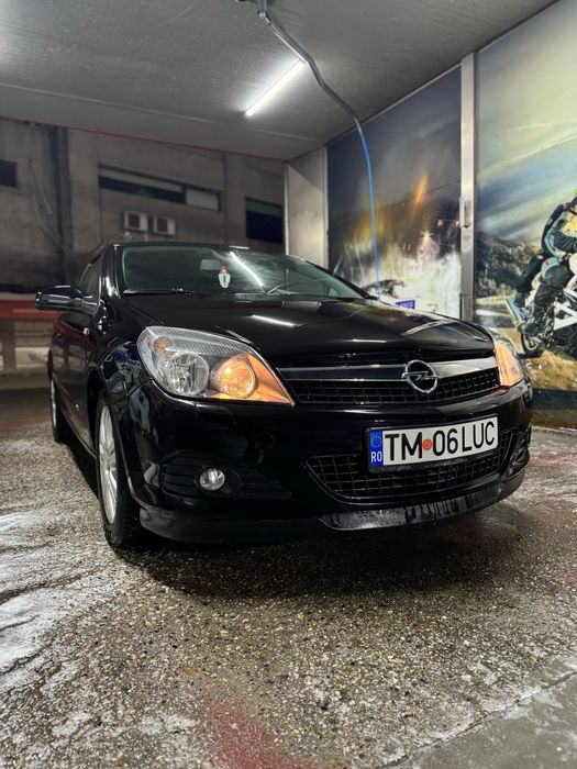 Vând Opel Astra H GTC