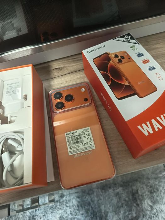 telefon Wave 7c nou