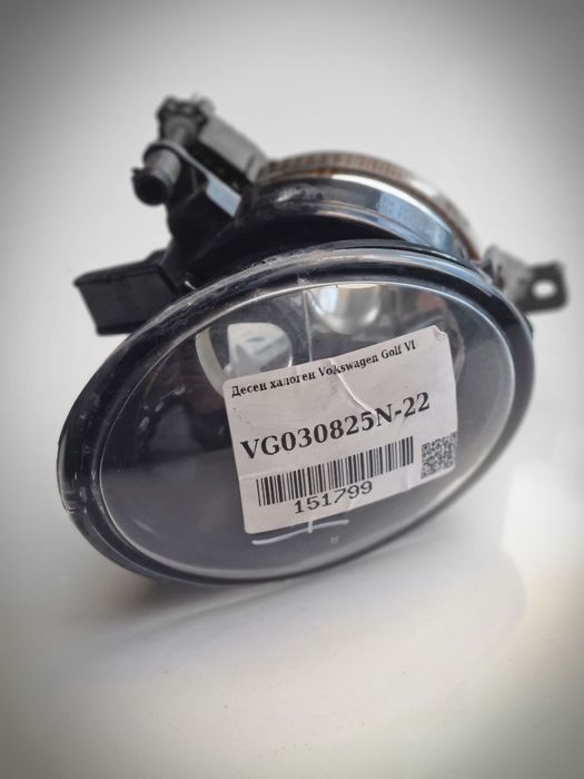 Vw Golf 6 десен халоген