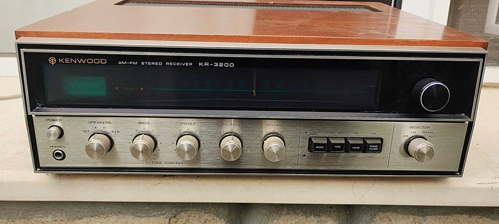Стерео ресивър Kenwood KR - 3200