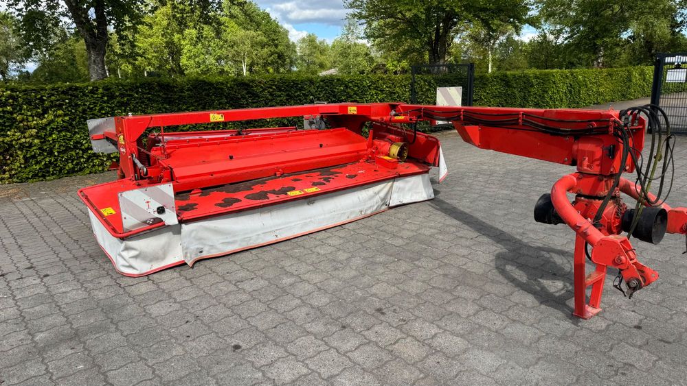 Kuhn Mährwerk, Kasilka John Deere, Arion, Case Puma