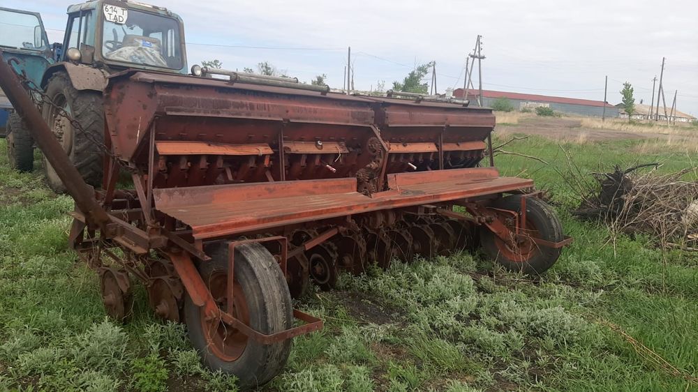 Сеялка для льна, рапса и трав