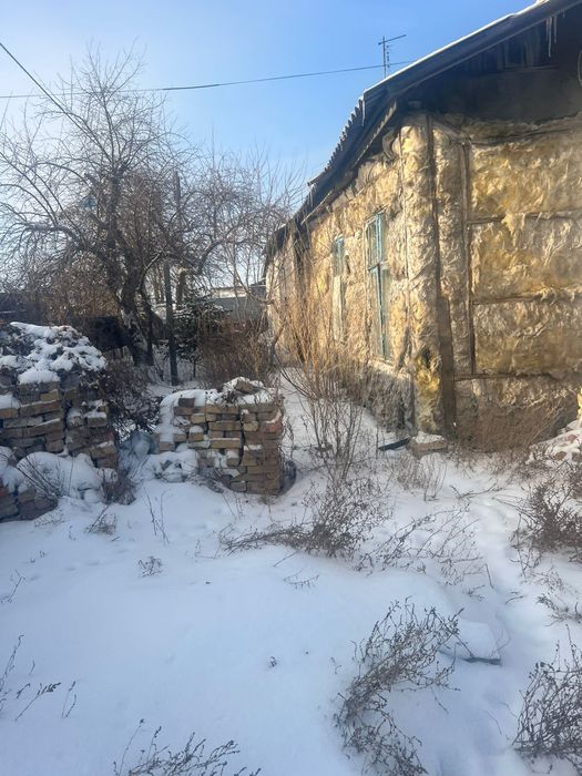 Продается участок (с аварийным домом)