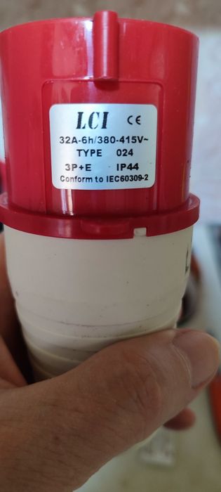 промышленный Продам силовой разъём (вилка/розетка